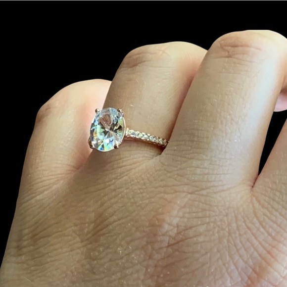 14K SOLID ROSE GOLD OVAL 2.5K ENGAGEMENT RING - Picture 6 of 11